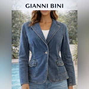 Gianni Bini Medium Blue Denim Tailored Blazer